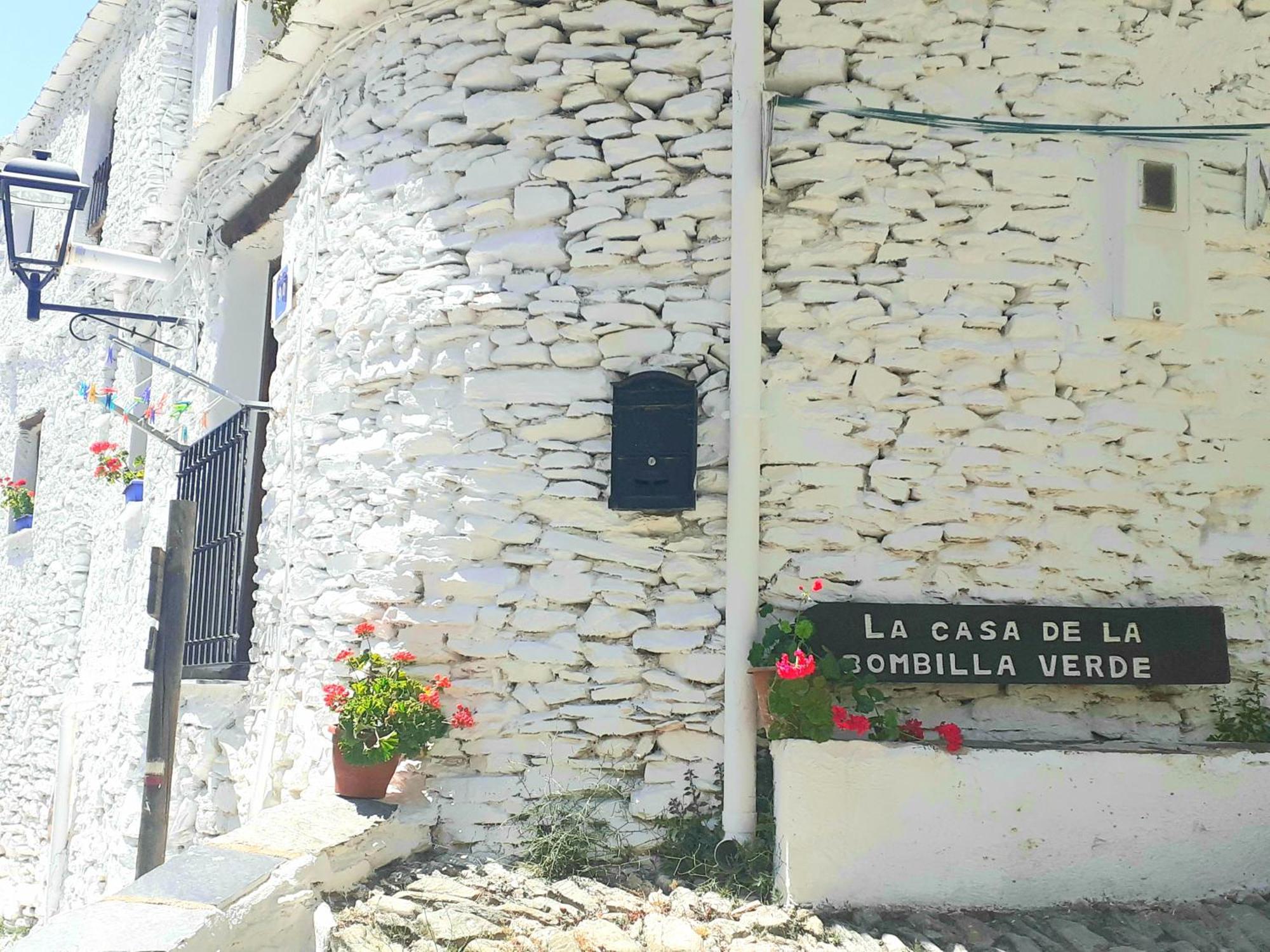 La Casa De La Bombilla Verde Trevelez Exterior photo